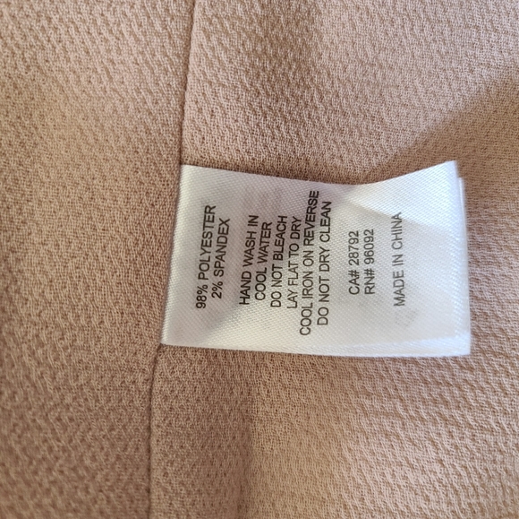 No sleeve light pink jacket (Paraphrase) Large - Picture 4 of 5